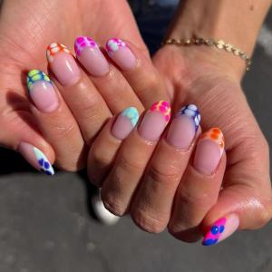 imageBABALAL Beach Press on Nails Medium Almond Fake Nails Blue French Tip False Nails with 3D Shell Star Charm Designs Pearl White Nail Press ons Glossy Glue on Nails Cute Stick on Nails for Women 24PcsBNc108