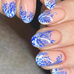 imageBABALAL Oval Press on Nails Short Fake Nails White French Tip Glue on Nails Blue Flower Acrylic Nails 24Pcs Spring Round Nails for Women and GirlsFNL105white