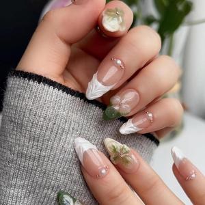 imageBABALAL Heart Press on Nails Medium Square Fake Nails Black White Glue on Nails Romantic Valentine Day Acrylic Nails 24Pcs Cute False Nails Manicure Stick on Nails Squoval Glossy Artificial NailsANTA105