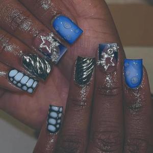 imageBABALAL Round Press on Nails Short Fake Nails Cow Print French Tip Glue on Nails 24Pcs Oval Acrylic Nails for Women and GirlsFNG106star